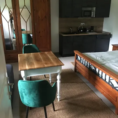 Jestřabí V Krkonoších Apartamento *